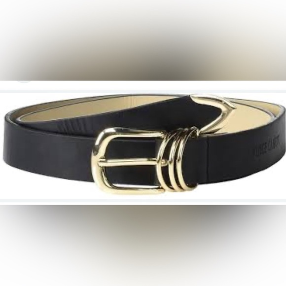 Vince Camuto Other - VINCE CAMUTO